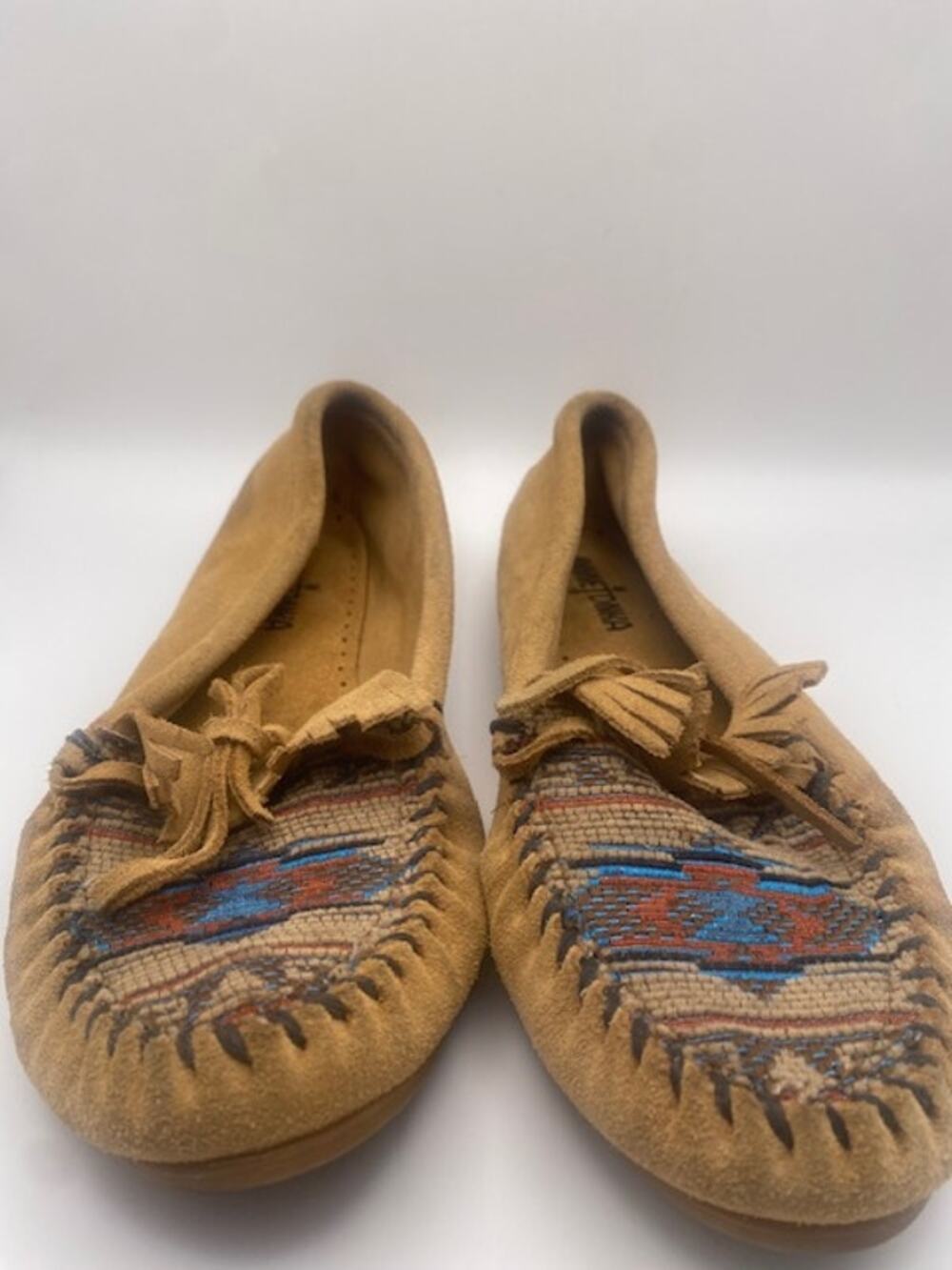 Minnetonka Womens Size 10 Suede Moccasin Flats Woven Aztec Fringe Boho USA
